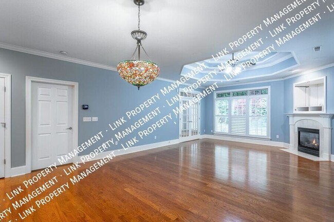 Building Photo - 7655 Lenox Trace Dr