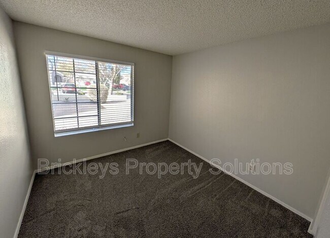 Building Photo - 5135 W Boston Way S