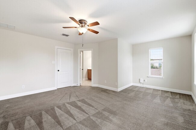 Building Photo - 9914 Boxer Creek