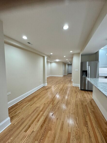 Building Photo - 5506 N Glenwood Ave