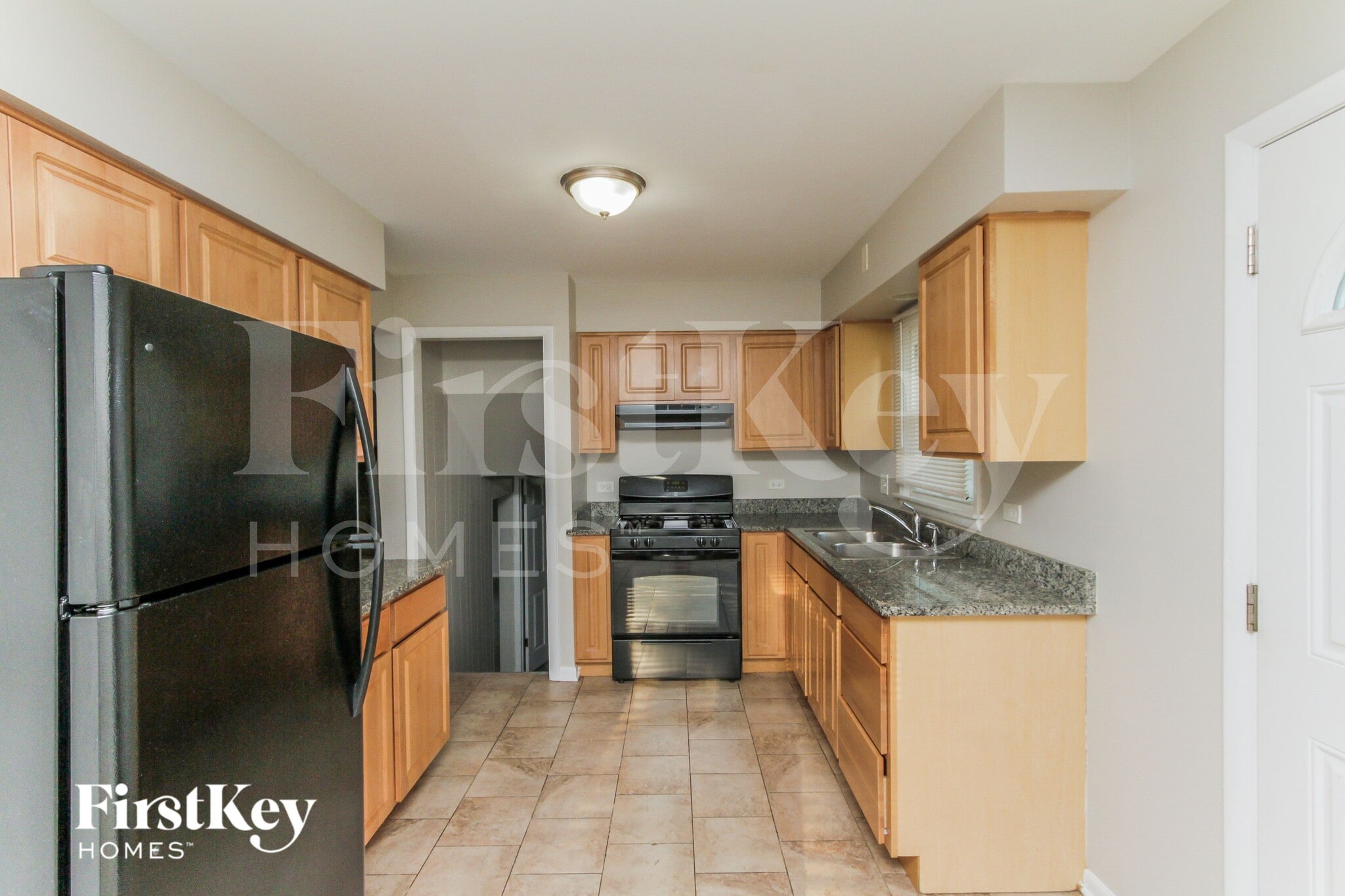 Building Photo - 17053 Grant St