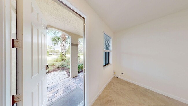 Building Photo - 6156 Bangalow Dr