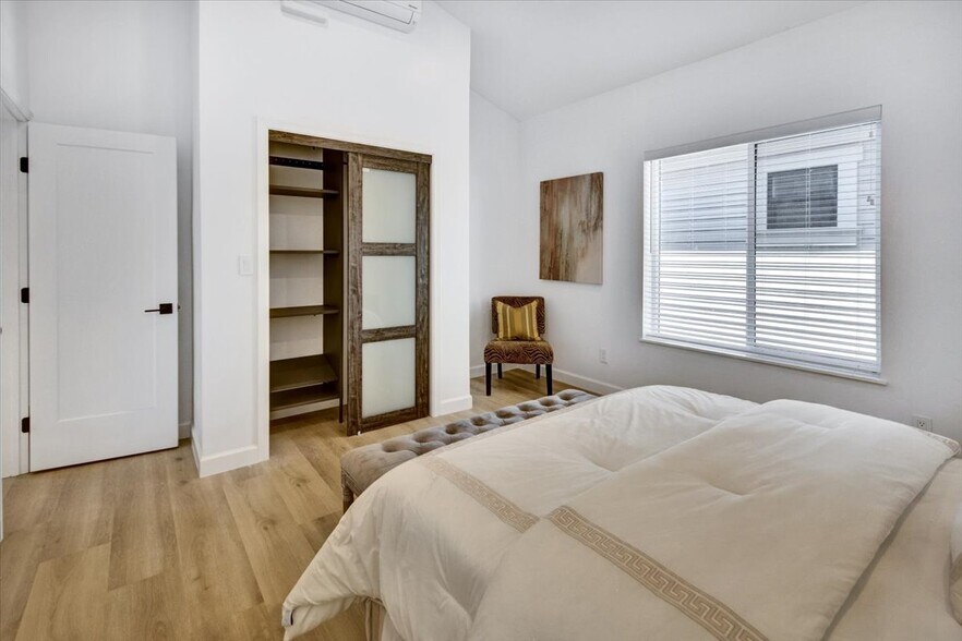 Bedroom 1 - 3225 Hannah St