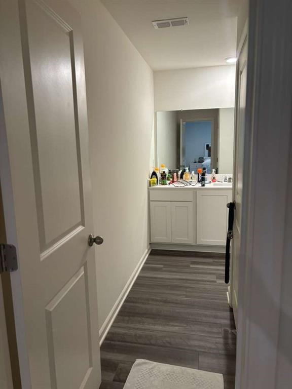 Building Photo - 254 Corinth Dr