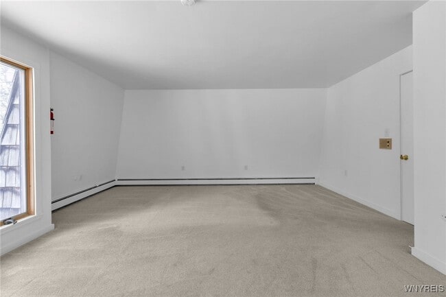 Building Photo - 2955 E Church St