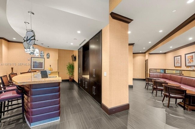 Building Photo - 510 NW 84th Ave