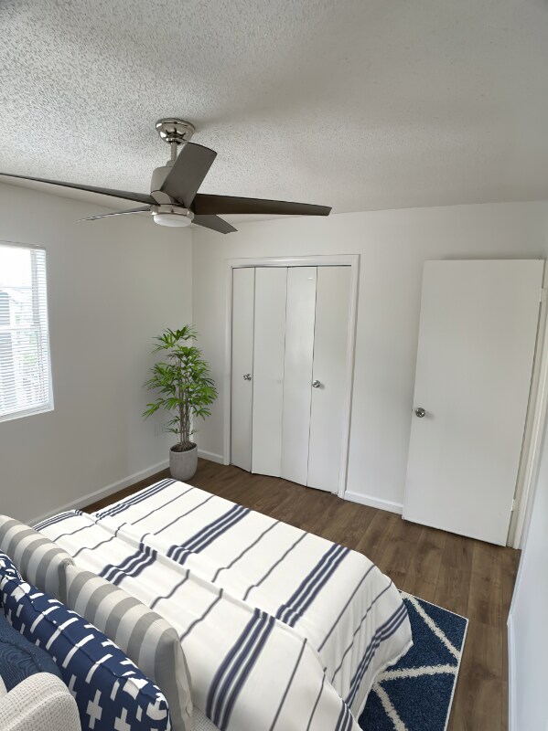 Building Photo - 2511 Bay Oaks Dr