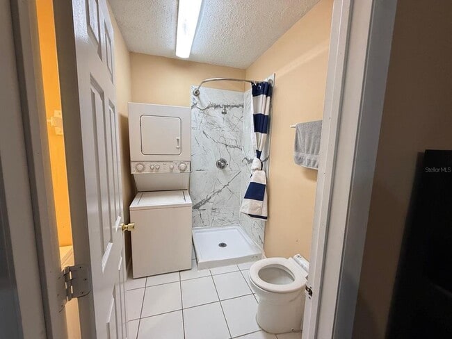 Building Photo - 7326 Lake Floy Cir