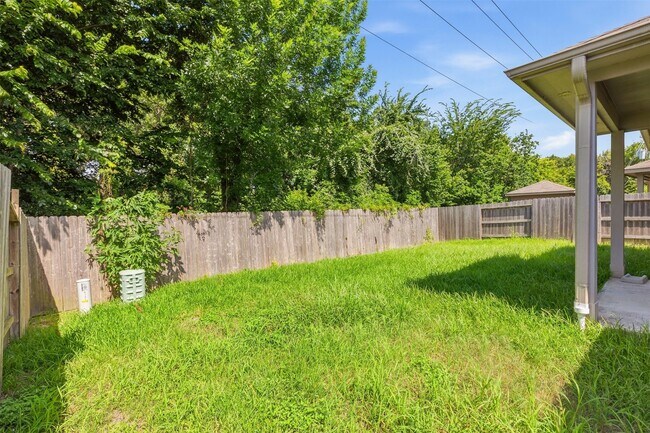Building Photo - 6131 Carpenters Cove Ln