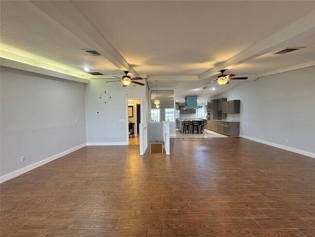 Building Photo - 2410 Hartridge Point Dr W