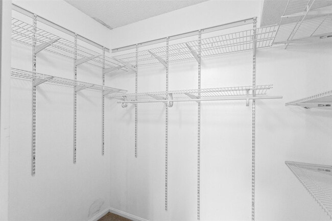 Building Photo - 15250 SW 49th Ct