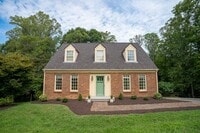 Building Photo - 4716 Heritage Dr
