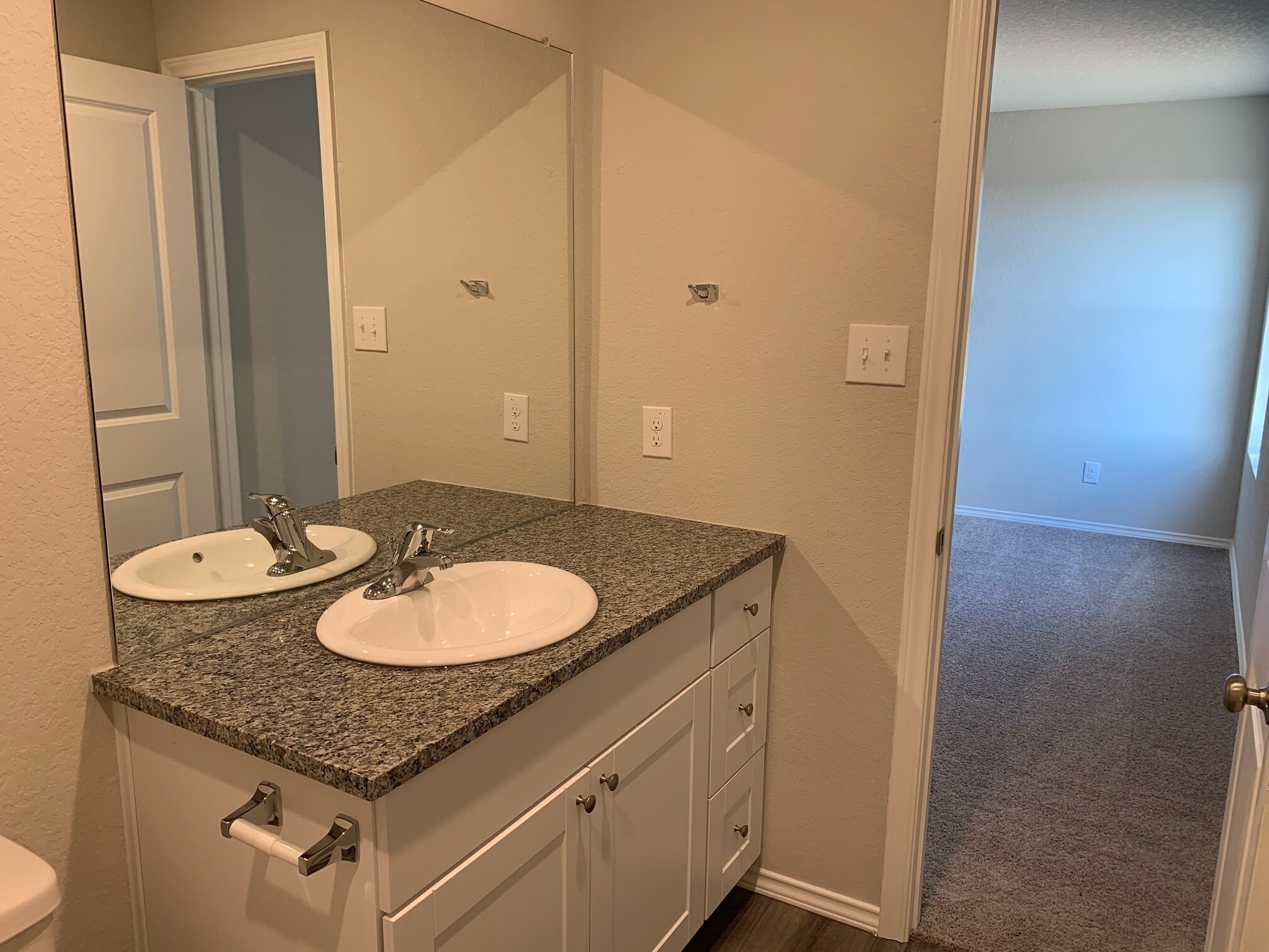 Building Photo - 4818 Republic View