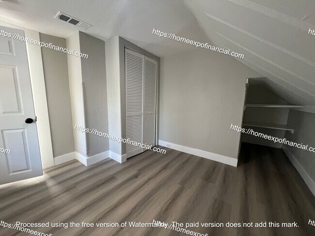 Building Photo - Nice Home For Rent