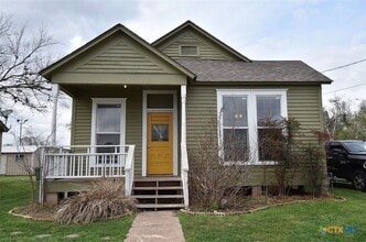 Building Photo - 109 E Bailey St