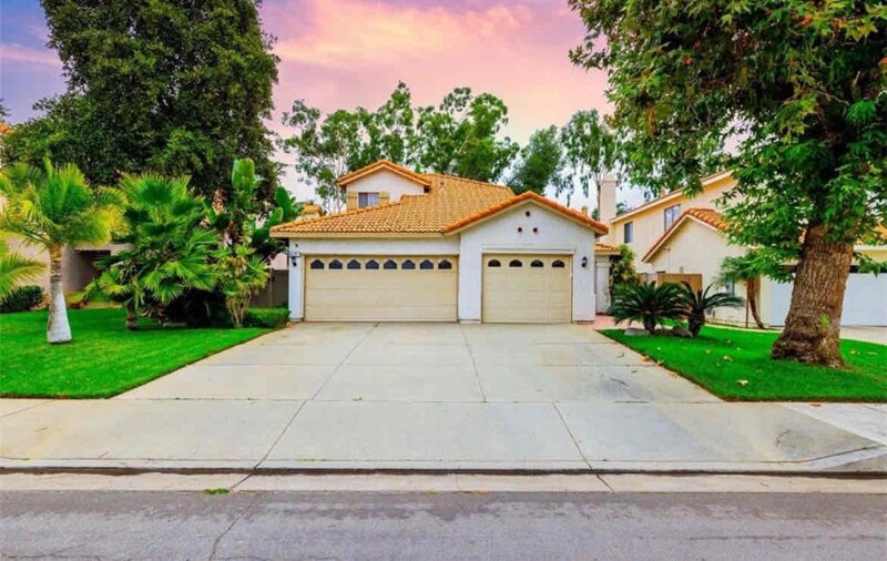 Building Photo - 23604 Tarara Dr