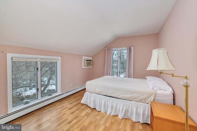 Building Photo - 5496 York Rd.