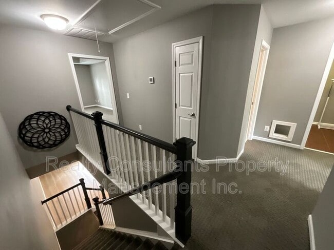 Building Photo - 27 Cherine Way