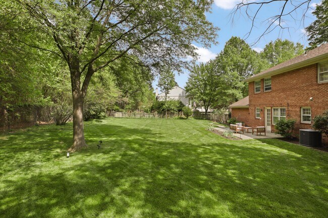 Building Photo - 4203 Maple Tree Ct