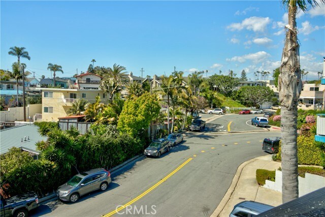 Building Photo - 231 W Escalones