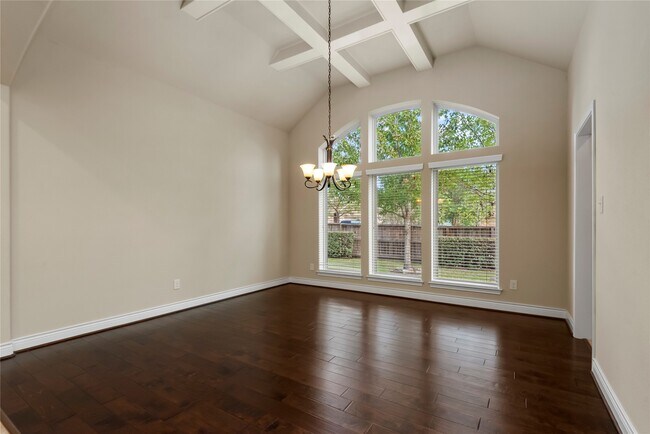 Building Photo - 196 Pine Crest Cir