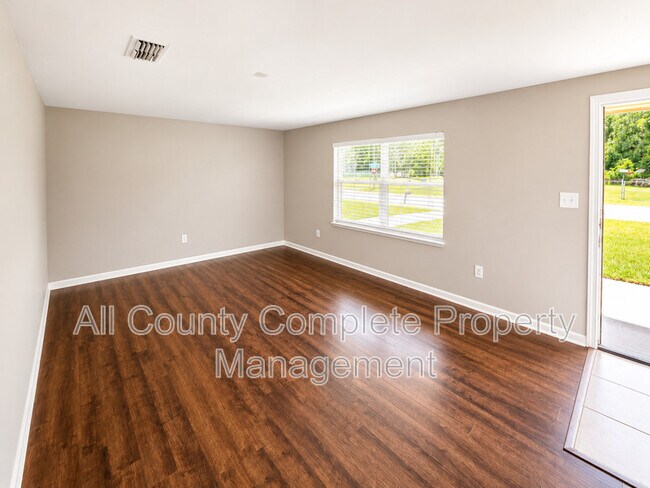 Building Photo - 10881 Key Coral Dr