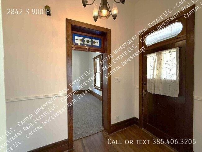 Building Photo - 2842 S 900 E