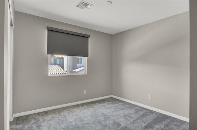 Building Photo - 510 Fairview Hills St