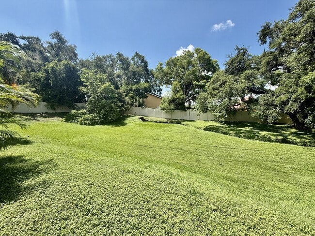 Building Photo - 1271 Powderpuff Dr