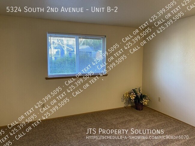 Building Photo - 5324 S 2nd Ave