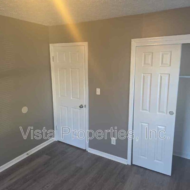Building Photo - 1622 Haskin Ave