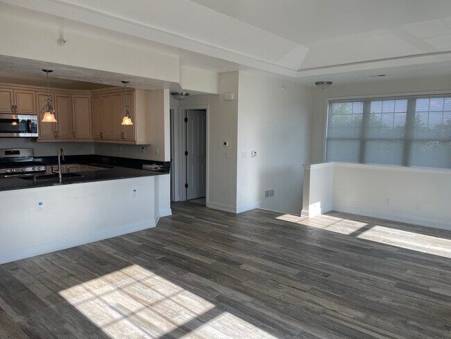 Building Photo - 228 Adams Pointe Blvd