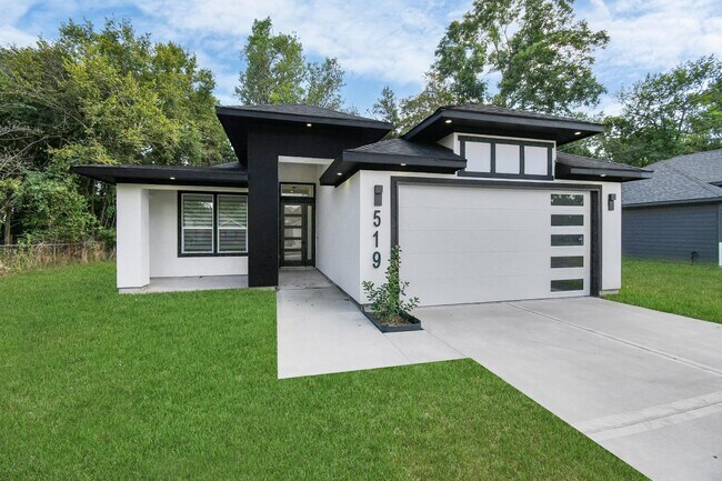 Building Photo - 519 Lovers Ln