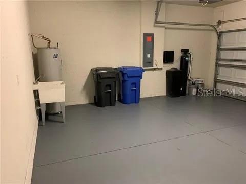 Building Photo - 6402 Yellow Buckeye Dr