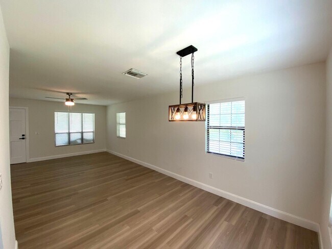 Building Photo - 17389 63rd Rd N