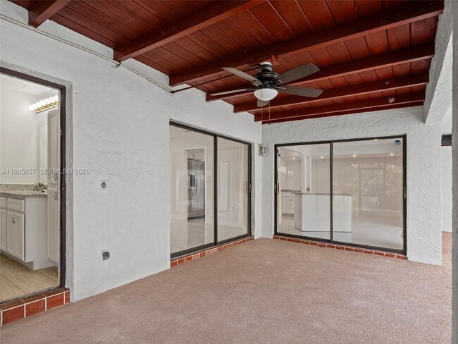 Building Photo - 10251 NW 39th Ct