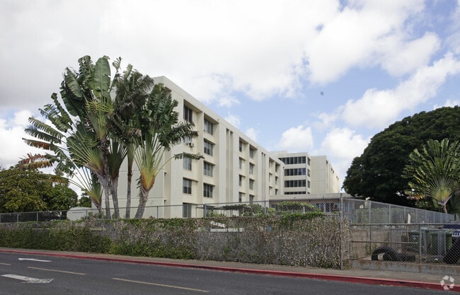 Primary Photo - Hale O'Hauoli Apartments