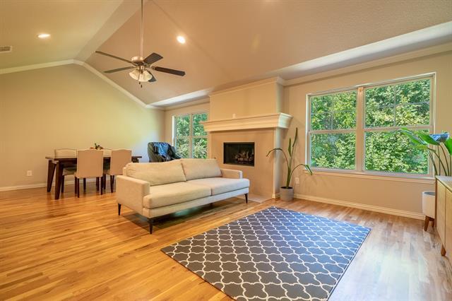 Building Photo - 8715 Tudor Pl