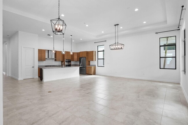 Building Photo - 13378 Artisan Cir