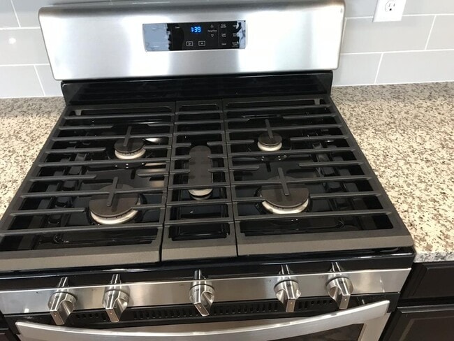 Building Photo - 15816 E Otero Ave