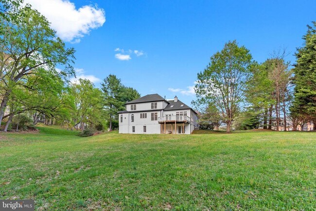 Building Photo - 14216 Cervantes Ave