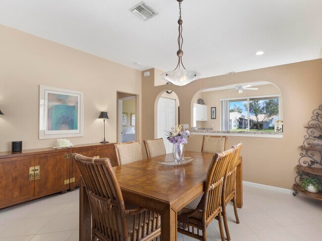 Building Photo - 8125 Brindisi Ln