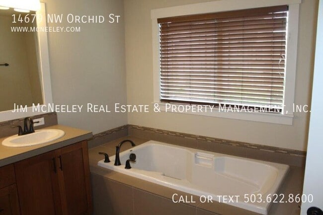 Building Photo - 14679 NW Orchid St