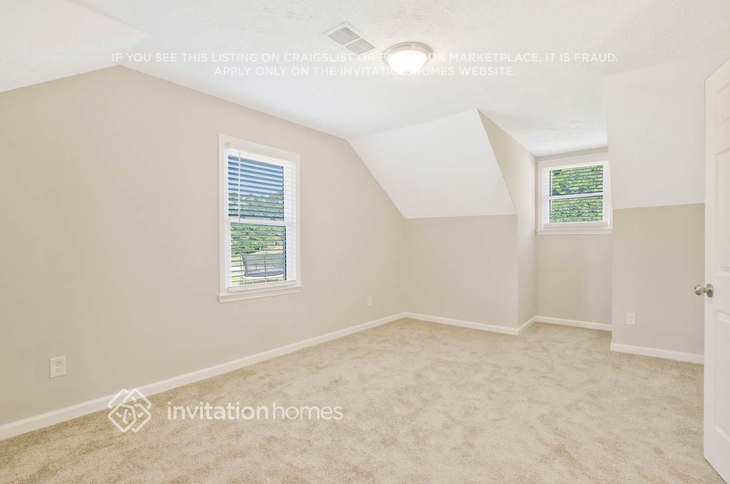 Building Photo - 64 Stacey Dr