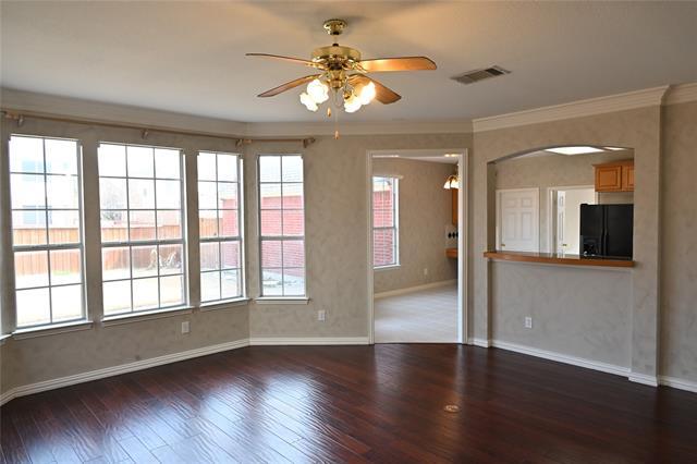 Building Photo - 8416 Mesa Verde Dr