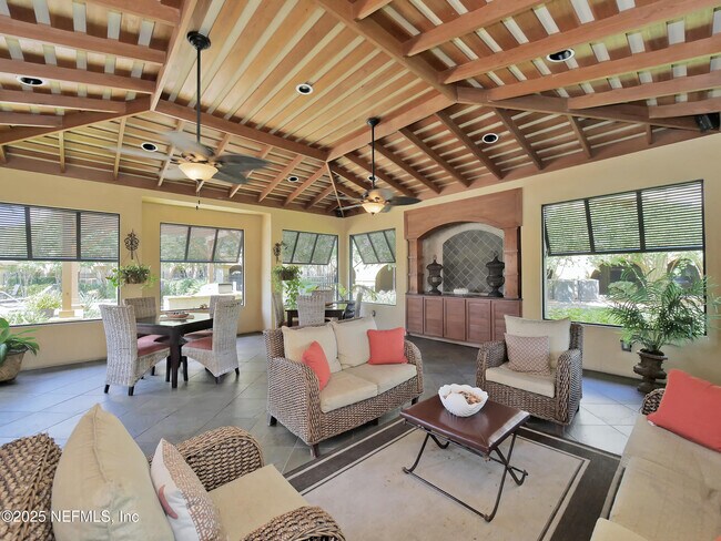 Building Photo - 4300 S Beach Pkwy