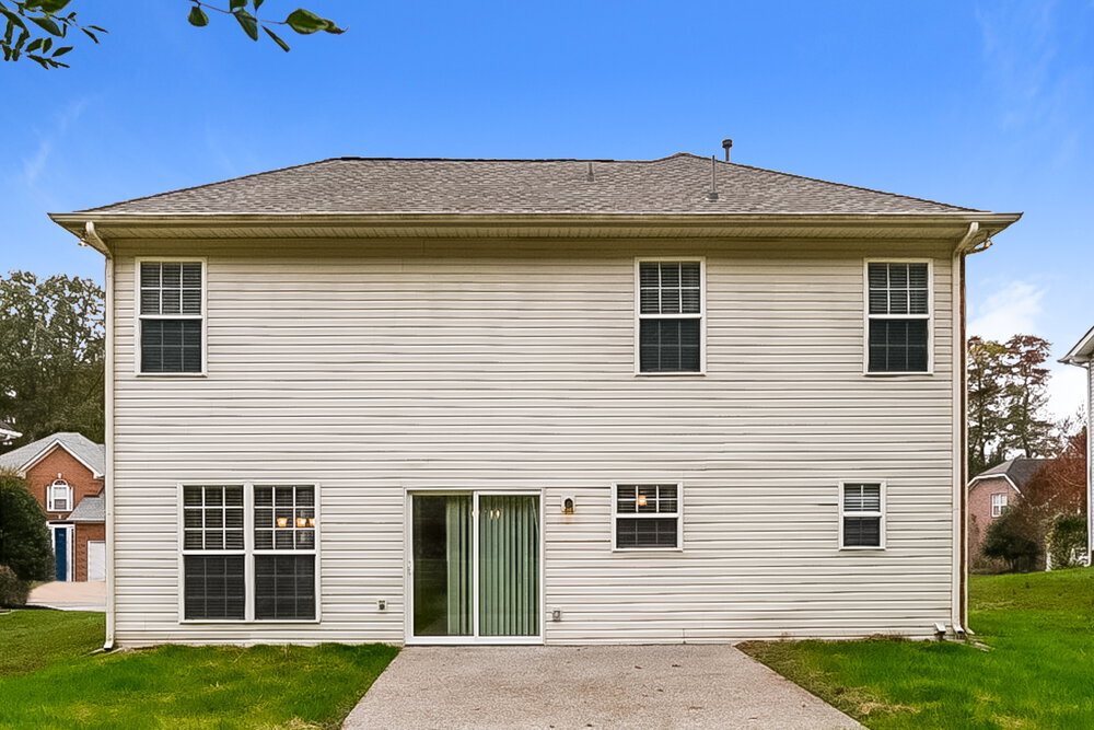 Building Photo - 125 Walton Trce S