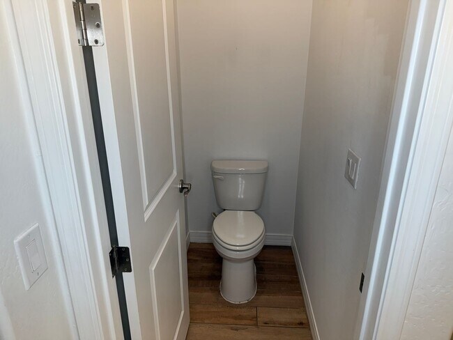 Building Photo - 1673 N St Francis Pl