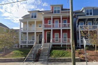 Building Photo - 225 22nd St