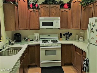 Building Photo - 3254 S Litzler Dr